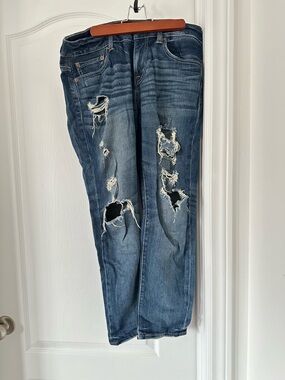American Eagle Outfitters Light and Medium Blue Stretch Jeans